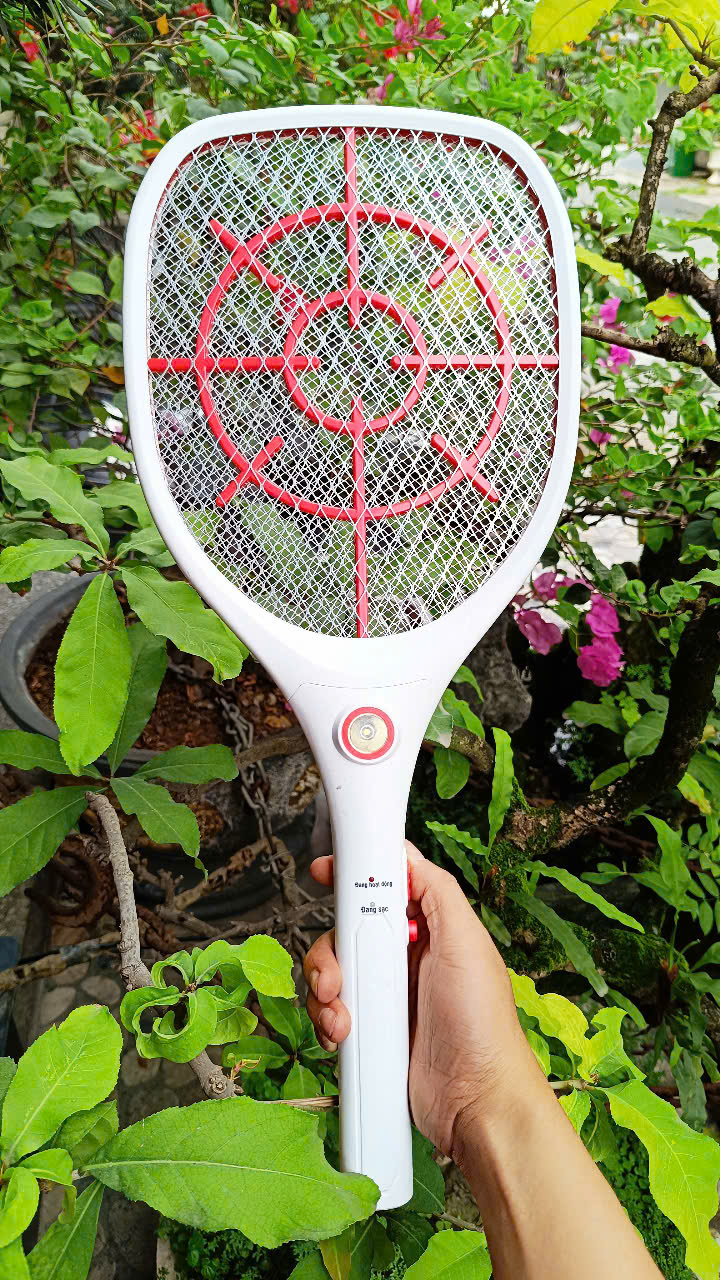 Vợt Muỗi Gs3246 Công Nghệ Nhật Bản Tích Hợp Đèn Led  An Toàn Dễ Sử Dụng