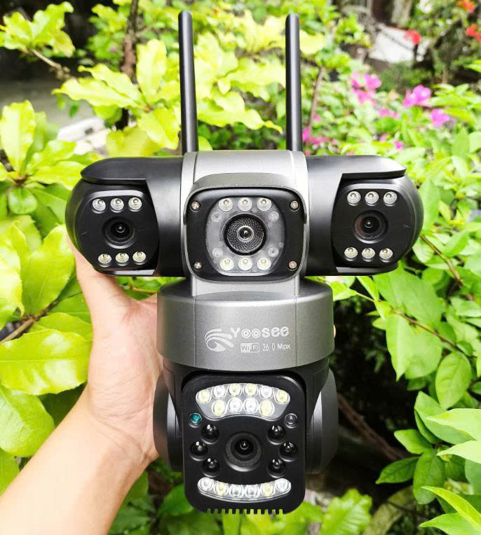 Camera Wifi Yoosee B52 26Mp 4 Mắt 3 Khung Hình Xoay 360 Độ Full Hd, Đèn Cảnh Báo Có Màu Ban Đêm, Đàm Thoại 2 Chiều.
