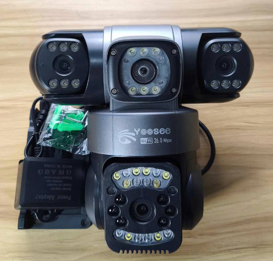 Camera Wifi Yoosee B52 26Mp 4 Mắt 3 Khung Hình Xoay 360 Độ Full Hd, Đèn Cảnh Báo Có Màu Ban Đêm, Đàm Thoại 2 Chiều.
